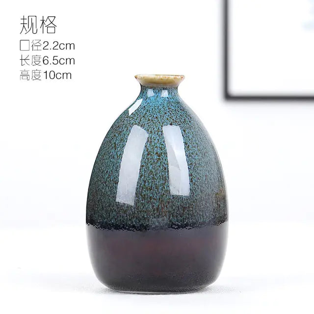 Ceramic Vase Decoration