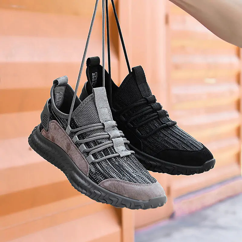 Men's Lightweight Mesh Shoes (black or grey)