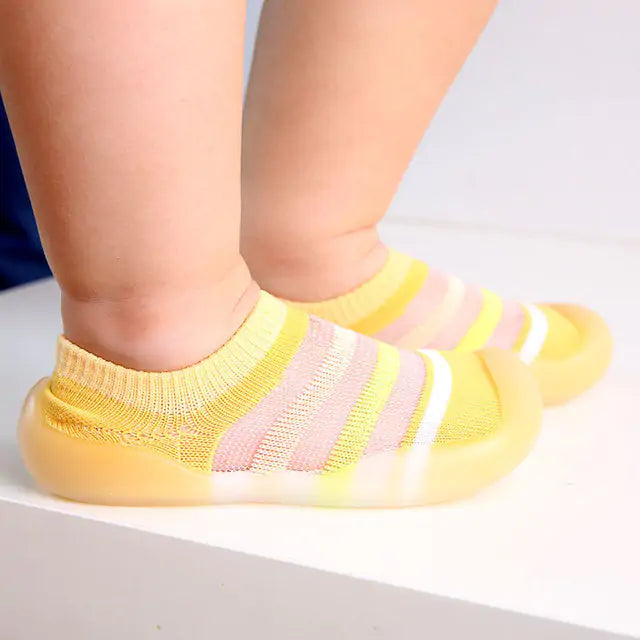 Non-Slip Baby Shoes (various colors)