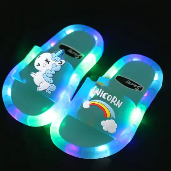 Children‘s Cartoon Animals Prints Lighted Slippers (various styles)