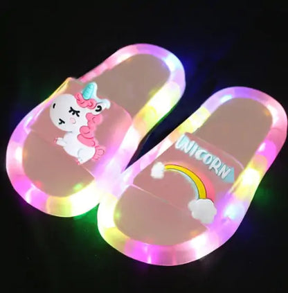 Children‘s Cartoon Animals Prints Lighted Slippers (various styles)