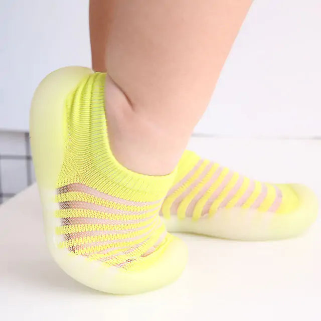 Non-Slip Baby Shoes (various colors)