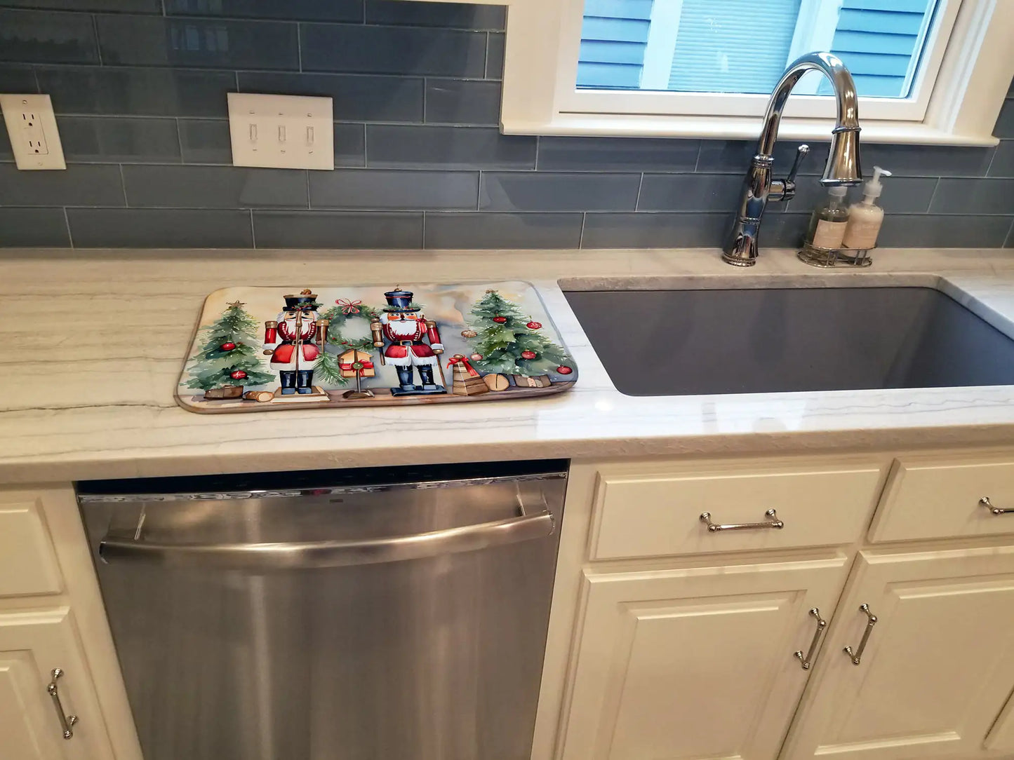 Christmas Nutcrackers Dish Drying Mat