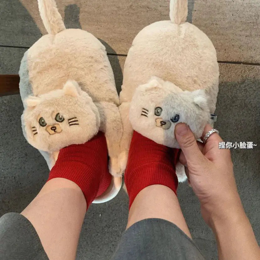 Cuddly Hug Cat Slippers (grey or beige)