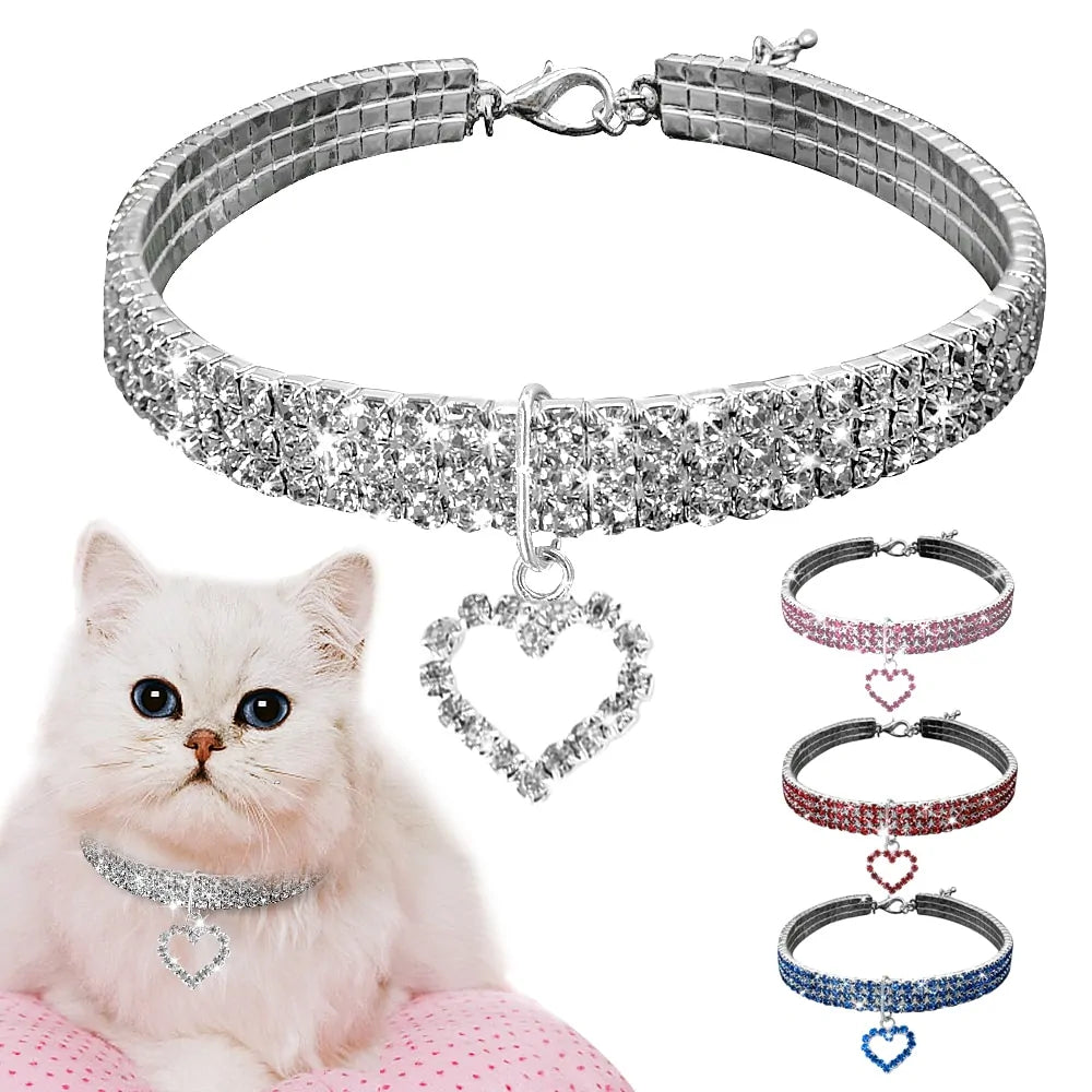 Heart-Shaped Whinestone Collar