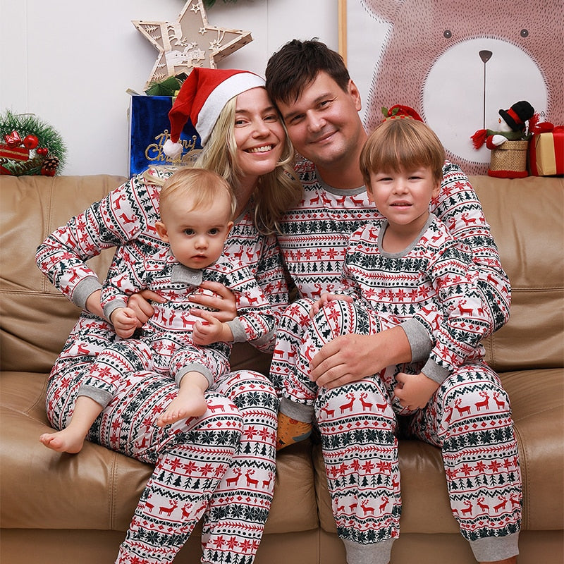 Family Matching Christmas Pajamas Set (tops & bottoms)